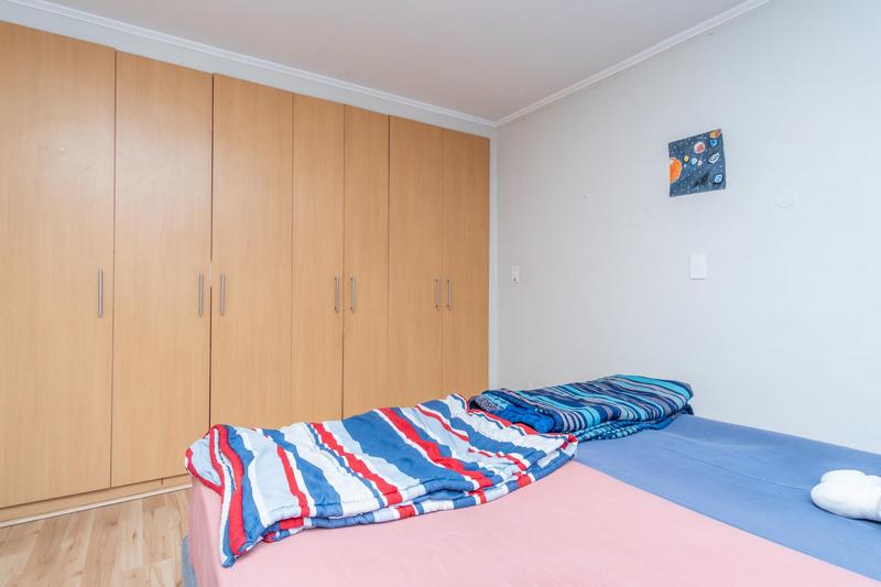 To Let 2 Bedroom Property for Rent in Claremont Western Cape